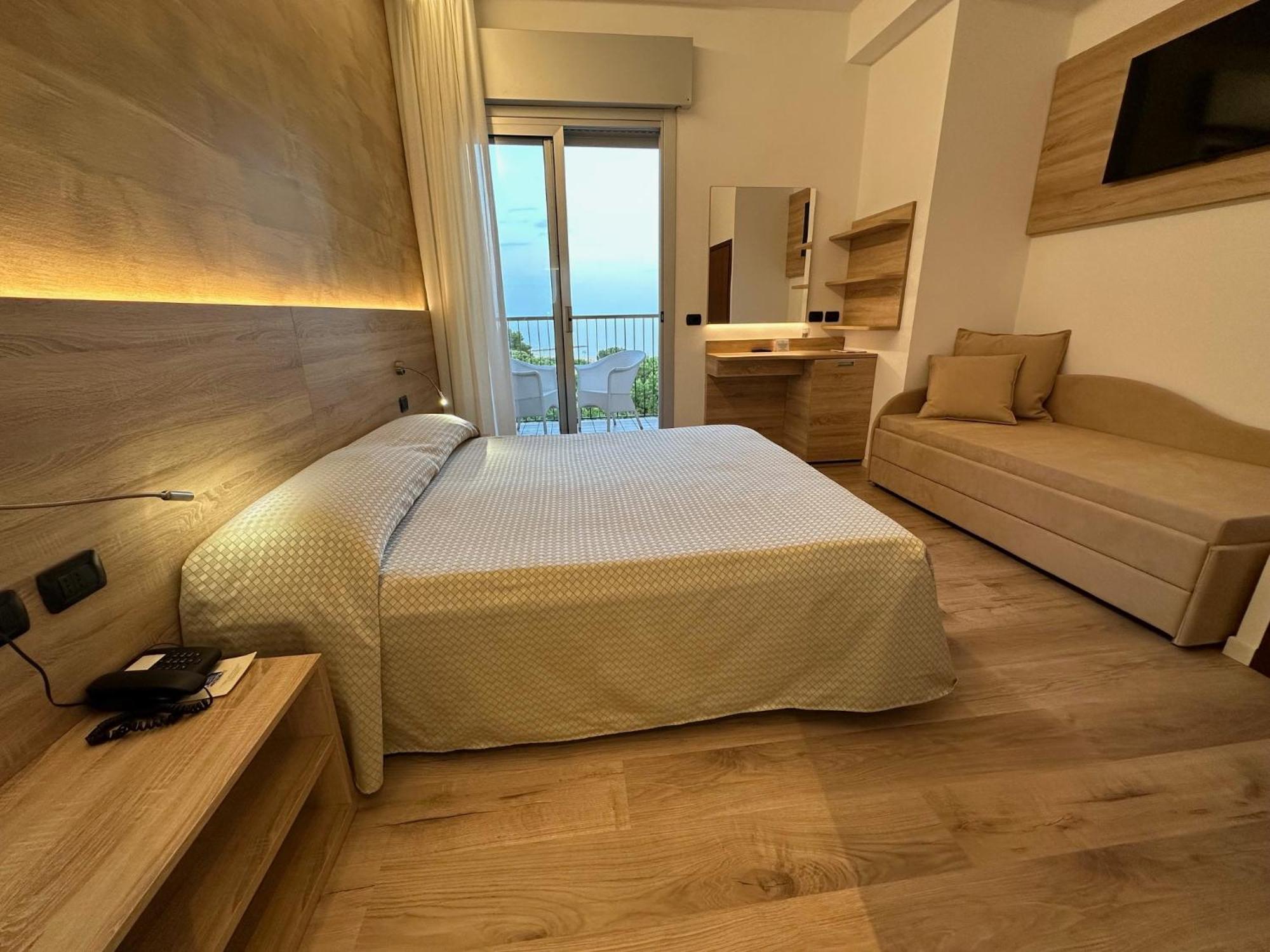 Hotel Beau Rivage Pineta Lido di Jesolo Kamer foto