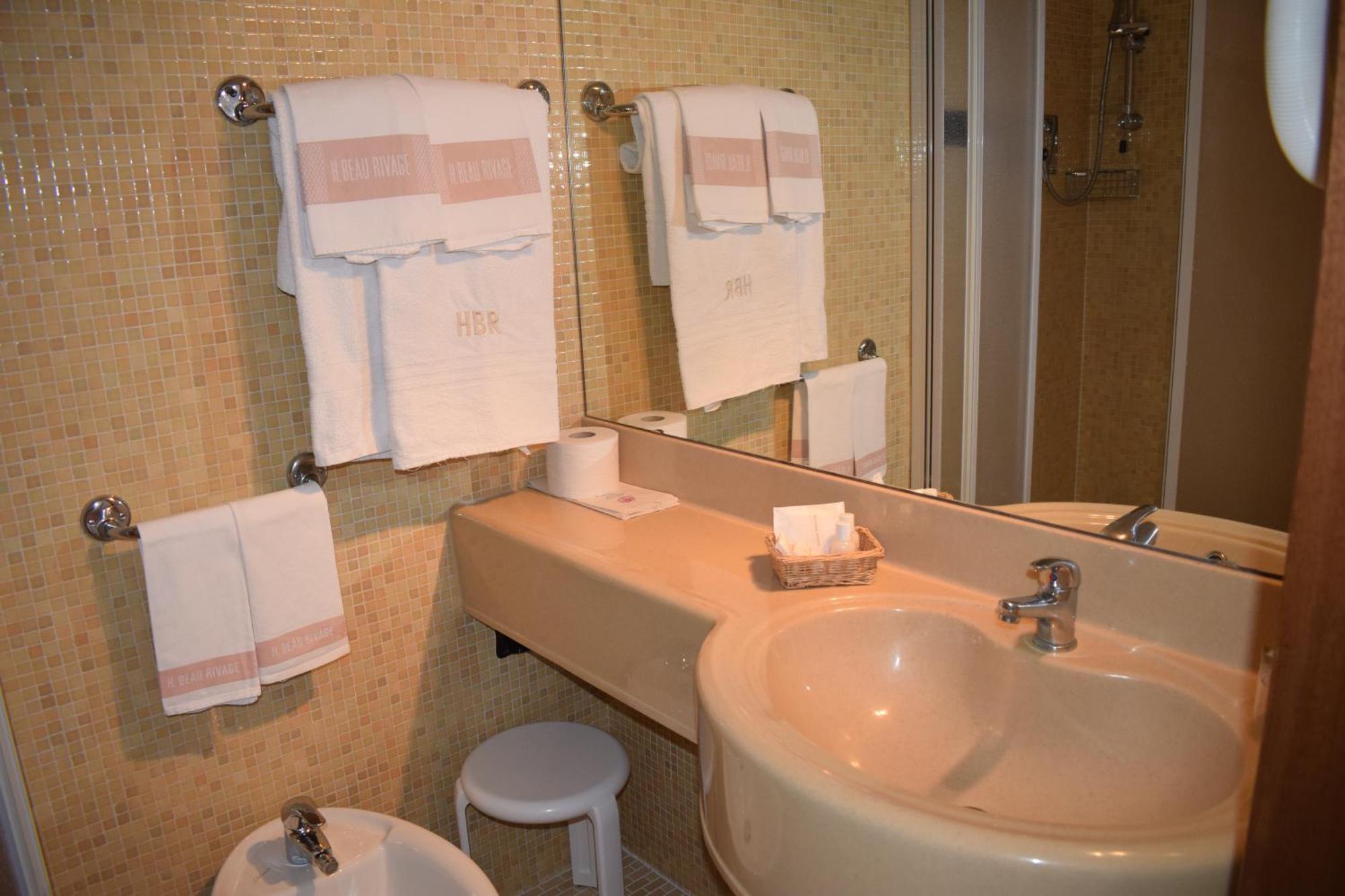 Hotel Beau Rivage Pineta Lido di Jesolo Kamer foto