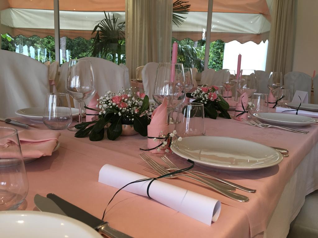 Hotel Beau Rivage Pineta Lido di Jesolo Buitenkant foto